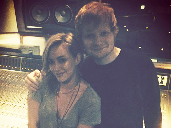 Rekaman Bareng, Ed Sheeran Malah Cuhat dengan Hilary Duff?